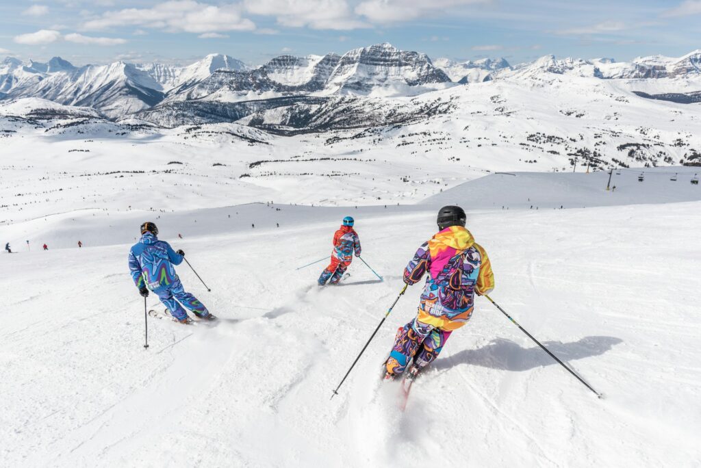 Tarentaise Tour : la traversée mythique de la Vanoise en une journée 1 banff sunshine village UoBE wJ suk unsplash